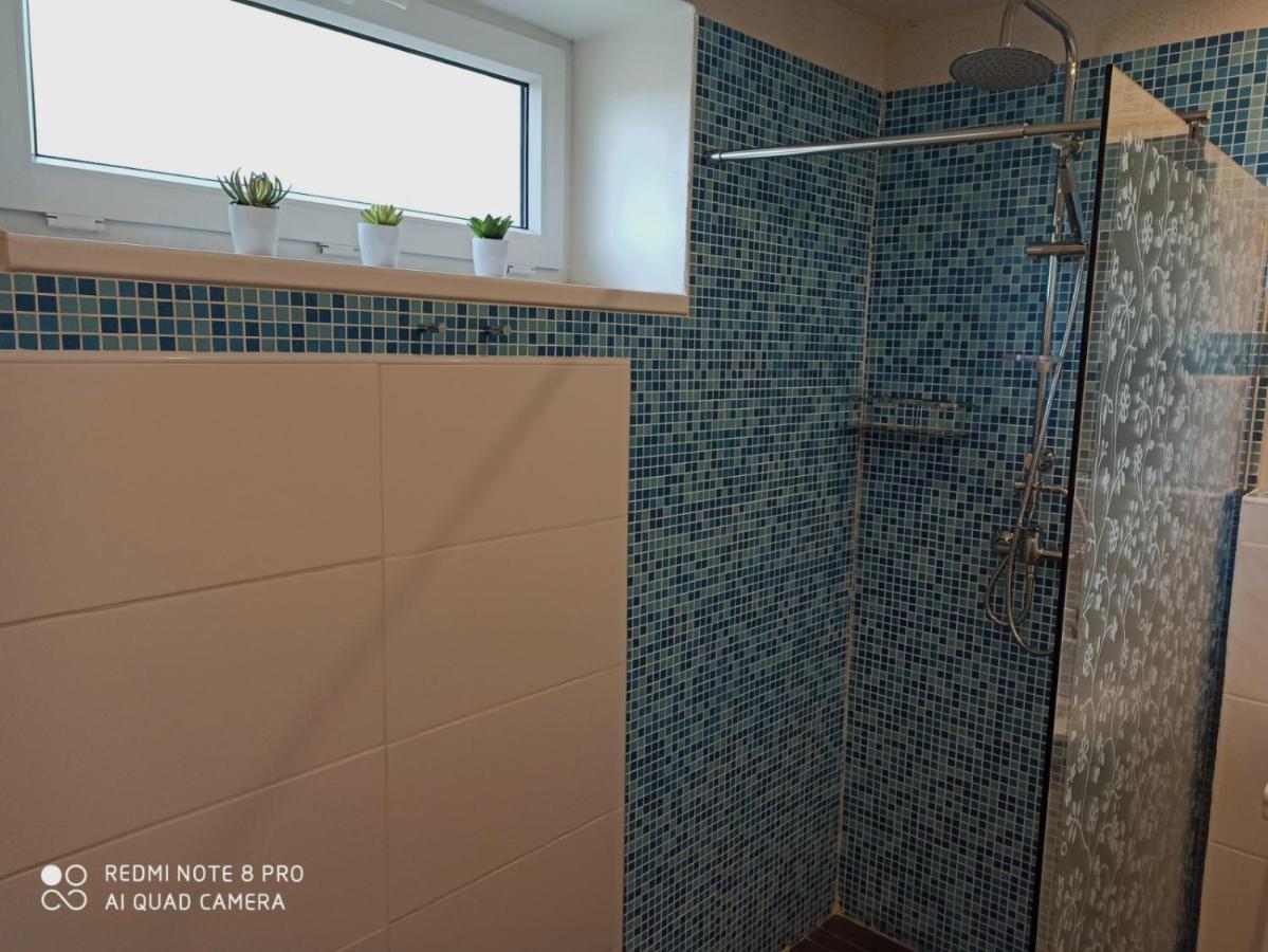 Černá v Pošumaví Apartman U Vrbu מראה חיצוני תמונה